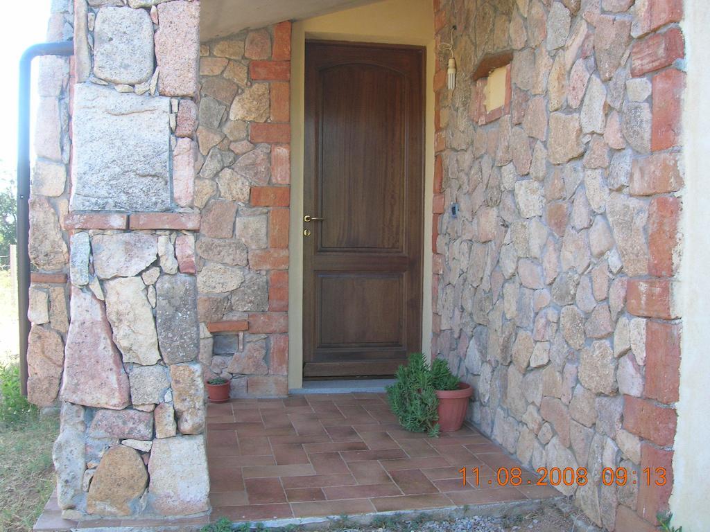 Munduge B&B Lotzorai Εξωτερικό φωτογραφία