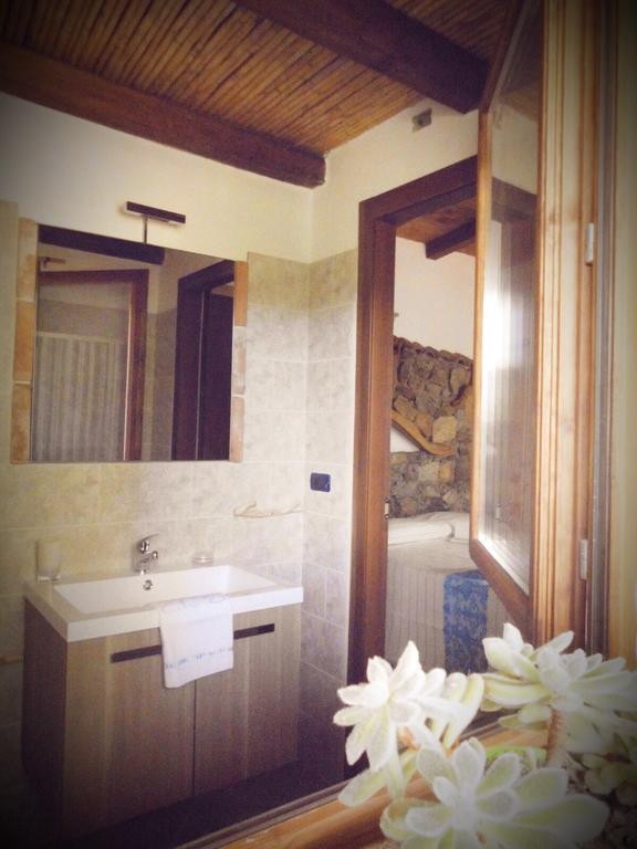 Munduge B&B Lotzorai Εξωτερικό φωτογραφία